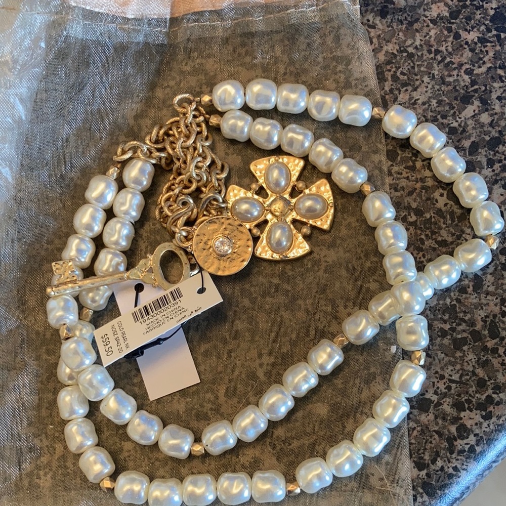 Chico’s Cold Pearl Necklace NWT